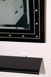 Misty Зеркало с полочкой Bella 105 черное с кристаллами – фотография-4
