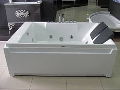 Royal Bath Акриловая ванна Triumph RB 665100 с каркасом – фотография-2